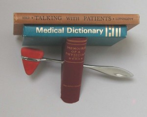 Tinty Medical Shelf